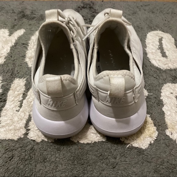 Nike Roshe Run - Picture 4 of 4